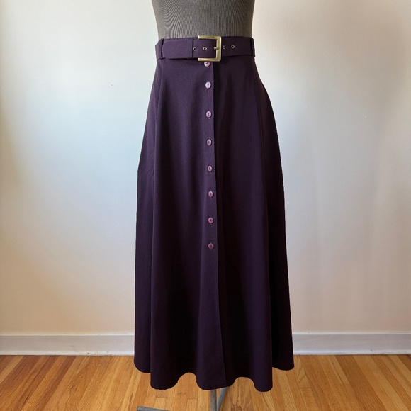 Vintage 90s Elegant high-waist A-line skirt in deep plum/eggplant 💜 - Picture 1 of 8